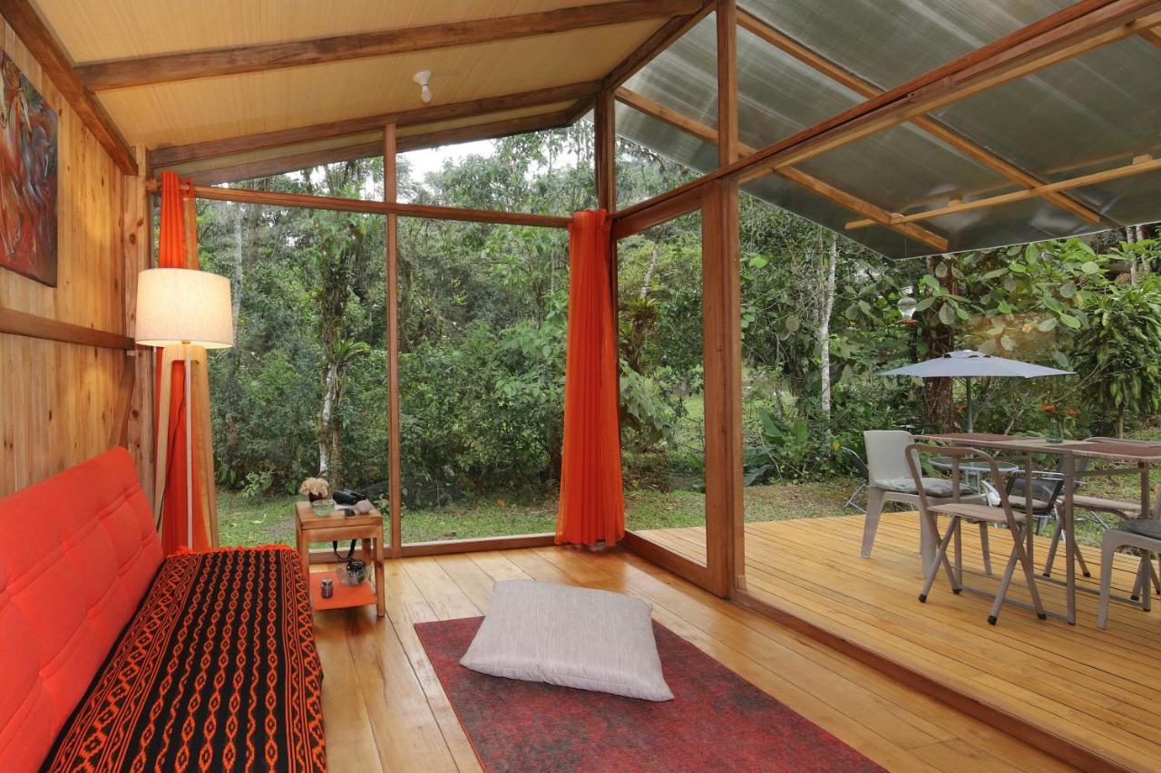 Eco Con Rio Y Cascada Holiday home Mindo